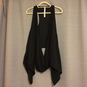 Black lulu convertible vest